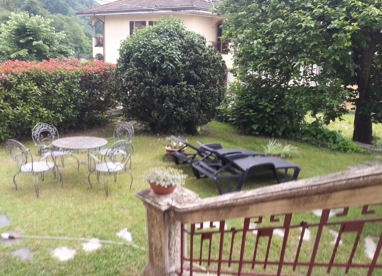 Casa Franca Apartman Pettenasco Kültér fotó